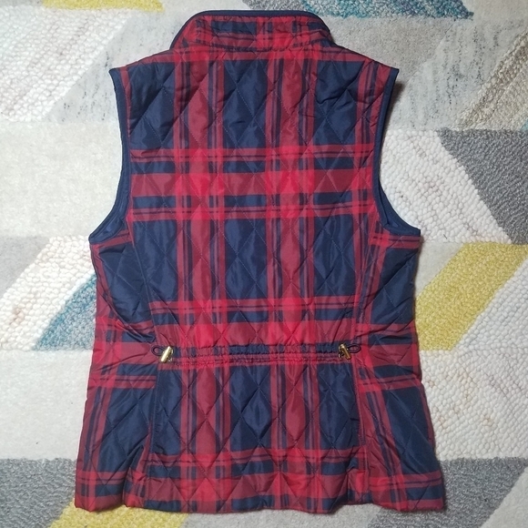 Croft and Barrow Quilted Plaid Vest SMALL - Picture 3 of 5